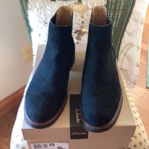 Men Clark’s 10 ClarkDale Gobi worn a few